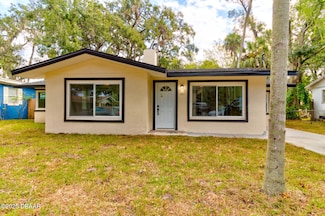813 Forest Ln, Daytona Beach, FL 32114
