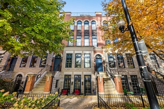 363 W Superior St Unit A, Chicago, IL 60654