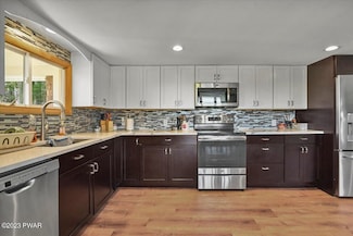 853D Spring Hill Rd, Sterling, PA 18463