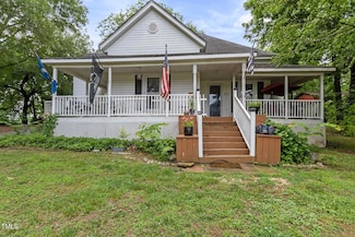 819 Corbin St, Albemarle, NC 28001
