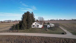 18382 Dogwood Rd, Elgin, IA 52141
