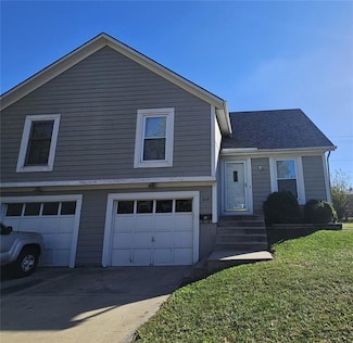 619 E Shawnee St, Gardner, KS 66030