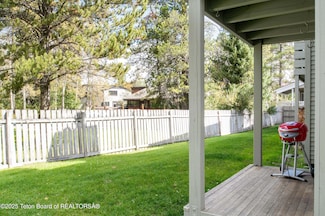 3946 S Lake Creek Dr Unit 1-1-1, Wilson, WY 83014
