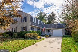 8314 Carrbridge Cir, Towson, MD 21204