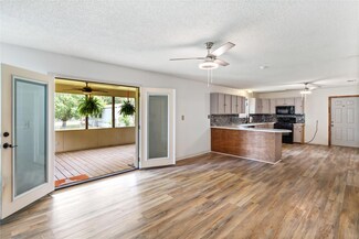 276 County Road 3201, Jacksonville, TX 75766