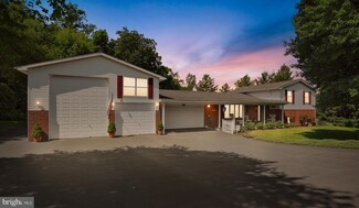 4219 Maple Grove Rd, Hampstead, MD 21074