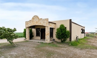4274 Callicoatte Fm 1694, Robstown, TX 78380