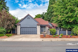 1800 Center St SE, Albany, OR 97322