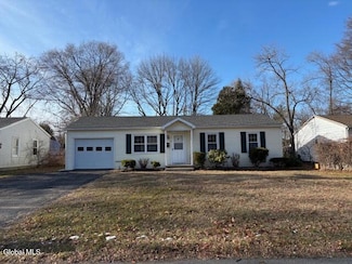 26 Mildred Ln, Latham, NY 12110