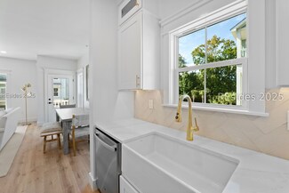 245 Olive Shell Ct Unit 7, Hilton Head Island, SC 29926