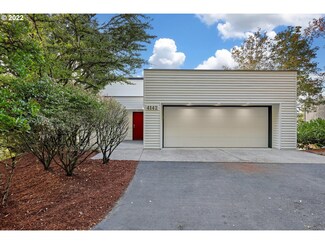 4142 SW Hillside Dr, Portland, OR 97221
