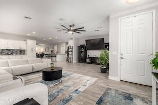 3602 W Quail Track Dr, Phoenix, AZ 85083