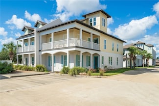 102 Frontenac, Rockport, TX 78382
