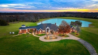 962 Highway W, Foristell, MO 63348