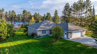 2224 Peninsula Ct NE, Bemidji, MN 56601