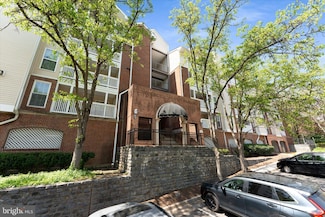 1504 Lincoln Way Unit 400, McLean, VA 22102