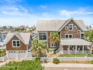41 Transom Row, Bald Head Island, NC 28461