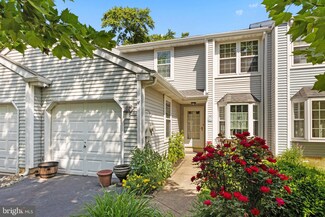 74 Carousel Cir, Doylestown, PA 18901