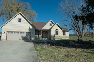 3271 Kerlikowske Rd, Coloma, MI 49038