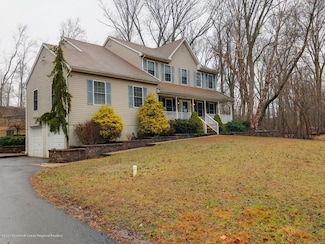 112 Arneytown Hornerstown Rd, Allentown, NJ 08501