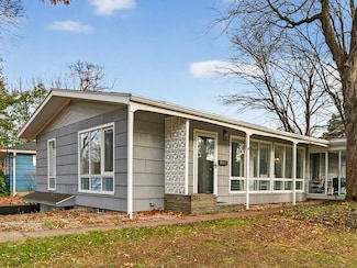 12 Virginia Ln, Rochester, NY 14624