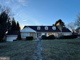 124 Pine St, Petersburg, WV 26847