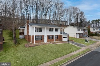 14807 Elmwood Dr, Woodbridge, VA 22193