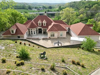 101 Cave Creek Rd, Thayer, MO 65791