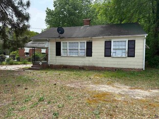 3250 Mary Dr, MacOn, GA 31204