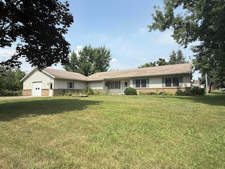 27 Coolidge St, Conklin, MI 49403