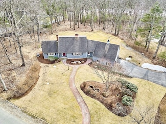 67 Porter Rd, Boxford, MA 01921