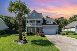 72 Black Pearl Ct, Pawleys Island, SC 29585