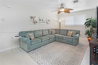 330 Van Buren St, Hollywood, FL 33019