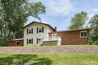 4859 Firwood Dr, North Canton, OH 44720