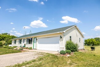 9083 S Grow Rd, Greenville, MI 48838