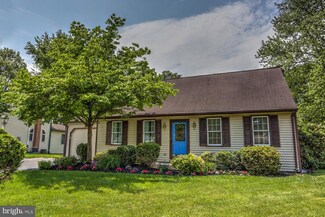 925 Indian Springs Dr, Lancaster, PA 17601