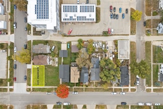 116 6th Ave SW, Cedar Rapids, IA 52404