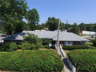 401 Church St, Herminie, PA 15637