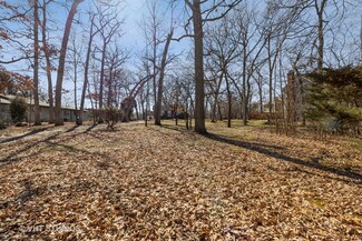 27W513 Manchester Rd, Winfield, IL 60190