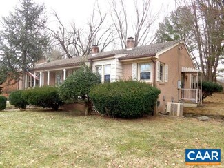 206 Burnley Dr, Staunton, VA 24401