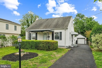 1116 Grant Ave, Woodlyn, PA 19094