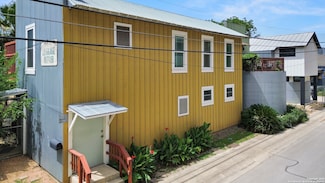 414 Clay, San Antonio, TX 78204