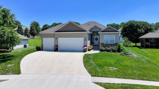 4507 Harvard Ln, Kansas City, MO 64133