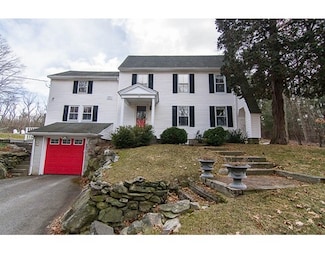 137 Prospect St, Sherborn, MA 01770