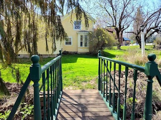 103 E Spring St, Uniontown, WA 99179