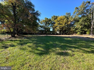 9107 Lincoln Ave, Upper Marlboro, MD 20774