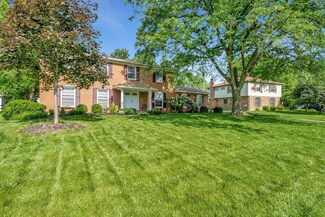 4975 Twinbrook Ct, Blue Ash, OH 45242