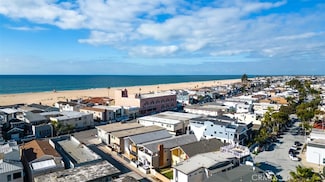 211 Cypress St, Newport Beach, CA 92661