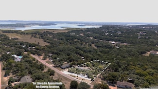 1332 Sorrel Creek Dr, Canyon Lake, TX 78133