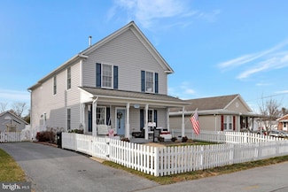 1105 Corbett St, Hagerstown, MD 21740